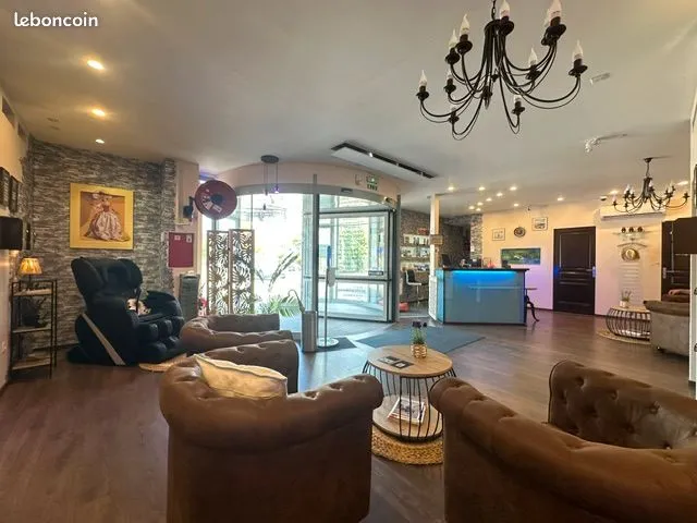 Local commercial