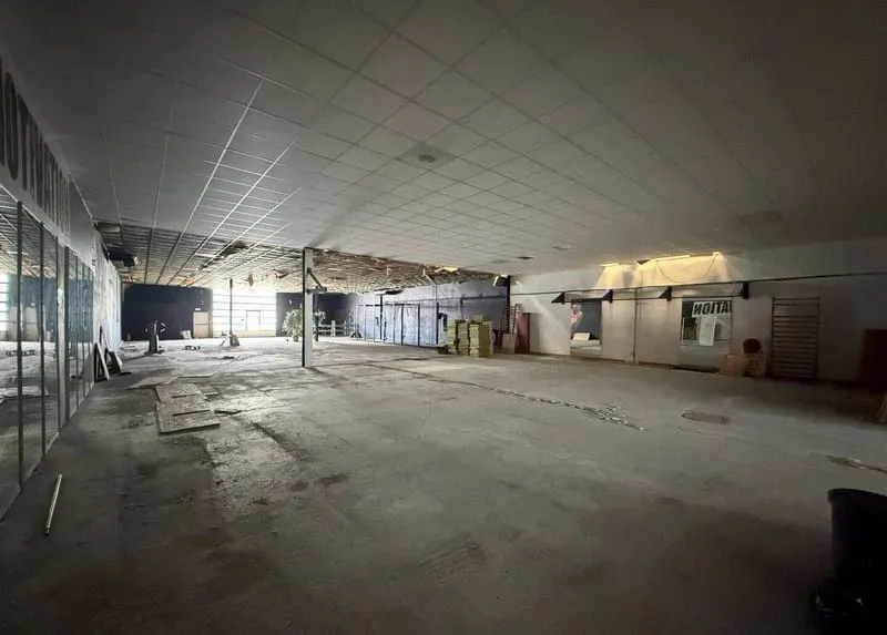 Local commercial