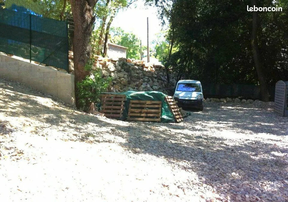 Terrain