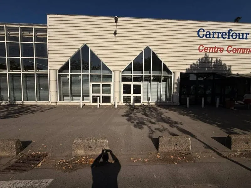 Local commercial