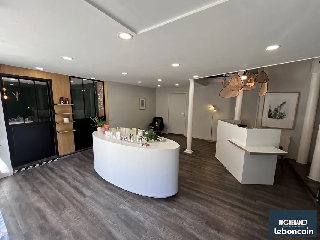Local commercial
