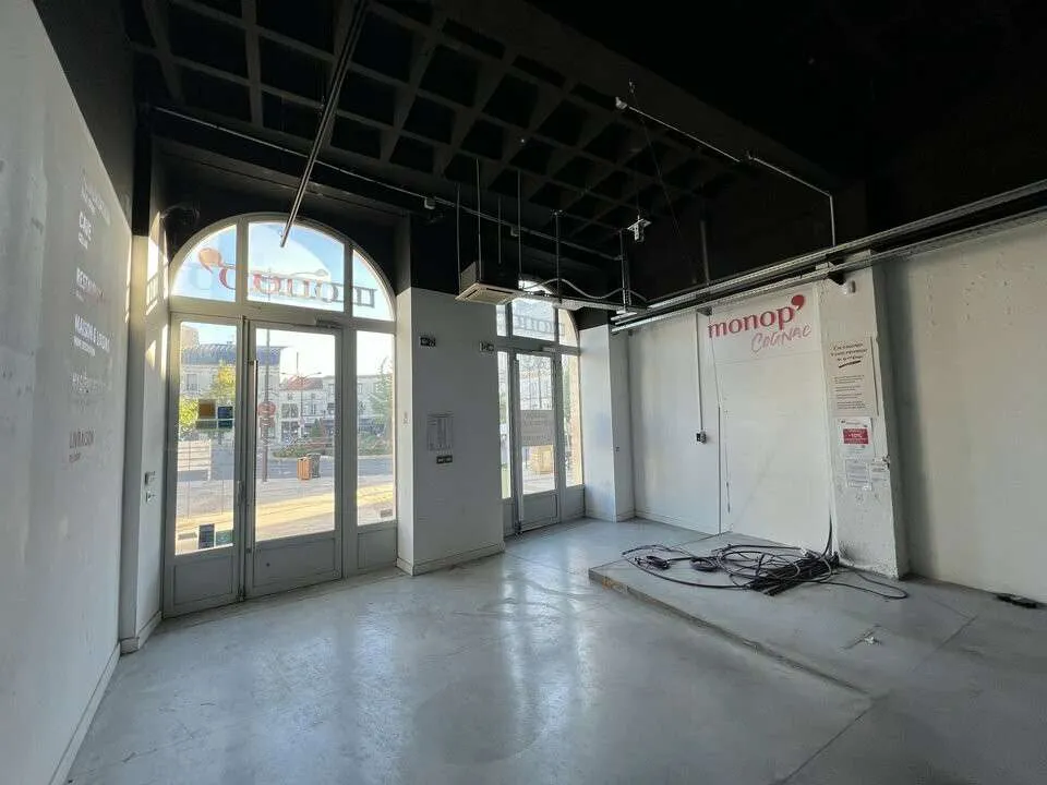 Local commercial